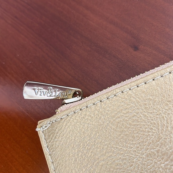 Gold Envelope Clutch with red Monogram letter “C” - Picture 3 of 5